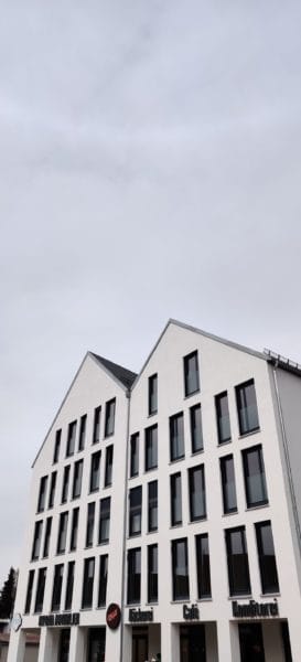 Außenansicht des Humboldt Palais; SHI Gebäudetechnik realisierte Elektroinstallation, Beleuchtung und Gebäudetechnik.