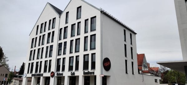 Außenansicht des Humboldt Palais; SHI Gebäudetechnik realisierte Elektroinstallation, Beleuchtung und Gebäudetechnik.